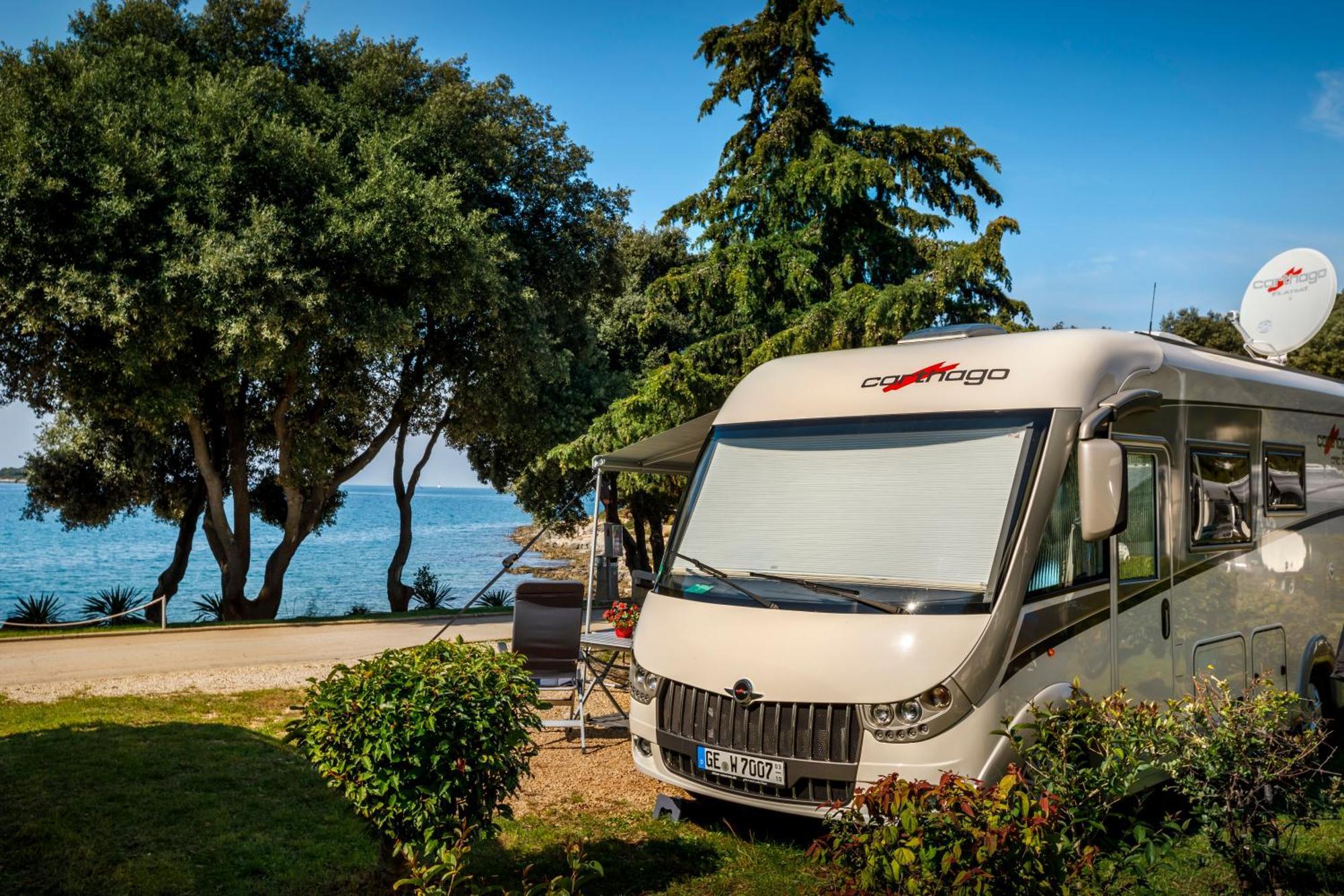 Maistra Camping Porto Sole Pitches เวอร์ซาร์ ภายนอก รูปภาพ