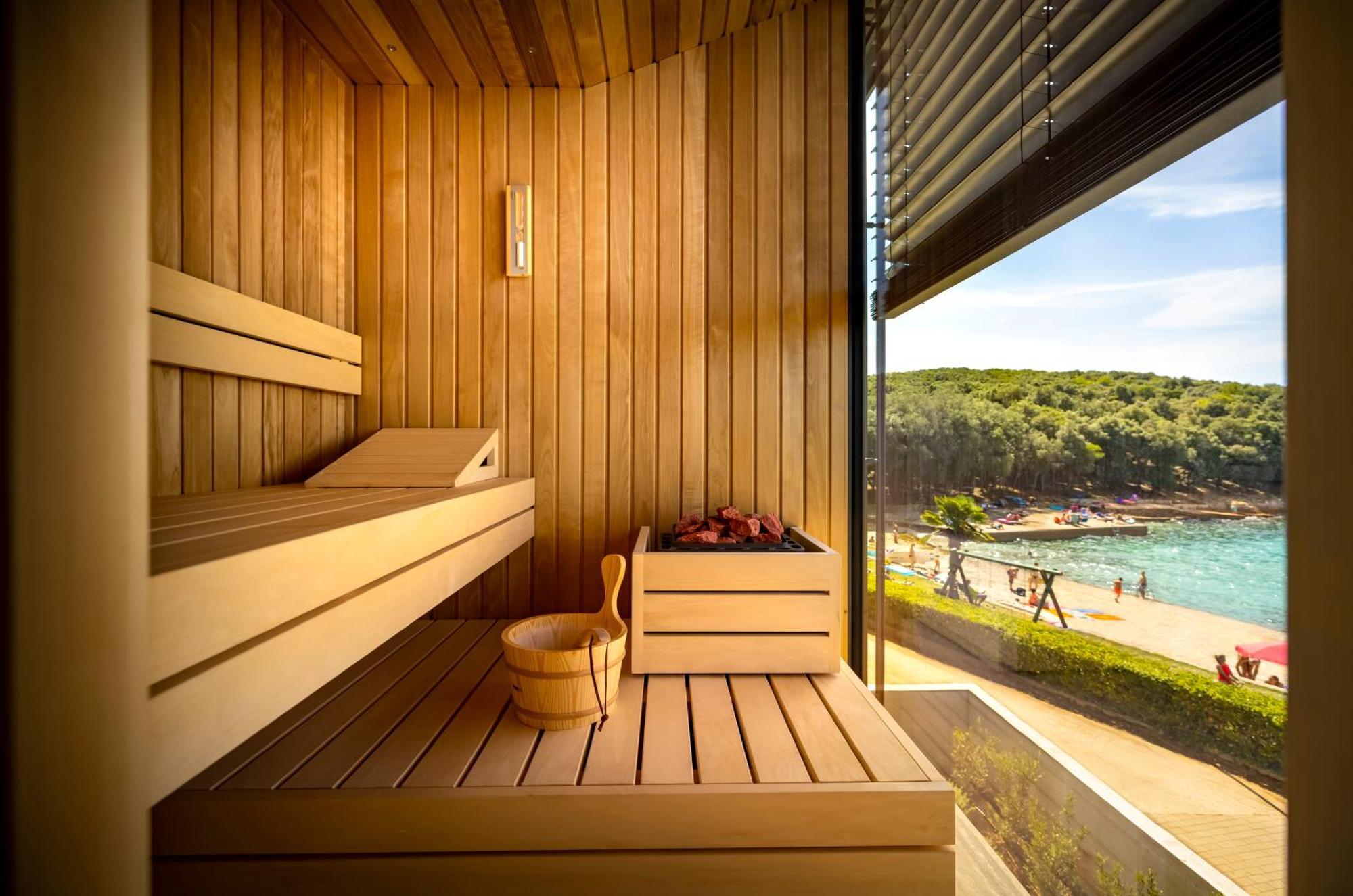 Maistra Camping Porto Sole Pitches เวอร์ซาร์ ภายนอก รูปภาพ